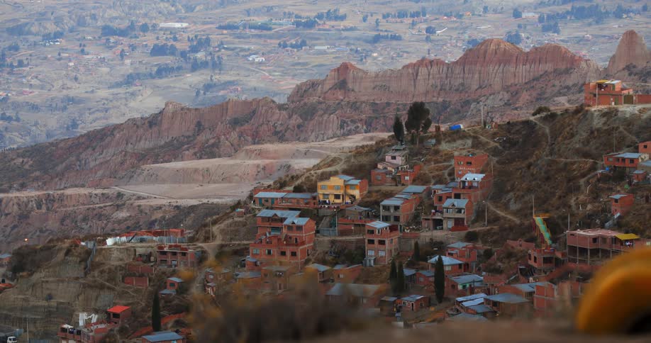 The homes on are on the mountain