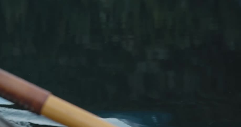 A view of an oar in a lake