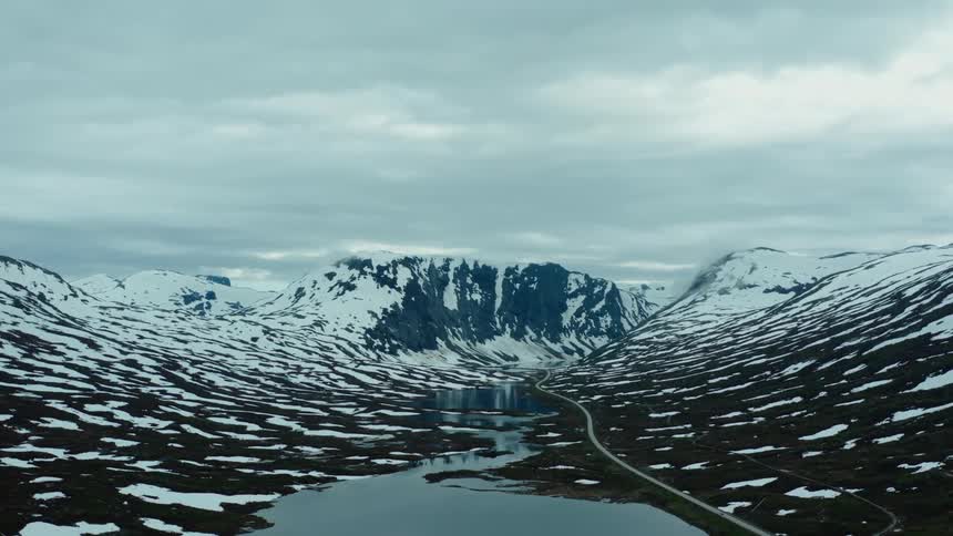 The view is of the arctic area in the middle of the day time