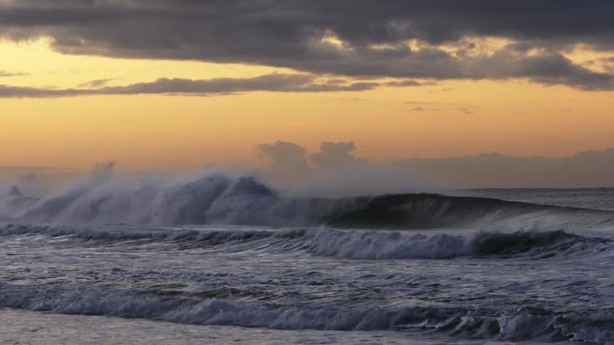 Ocean waves are moving towards the coast