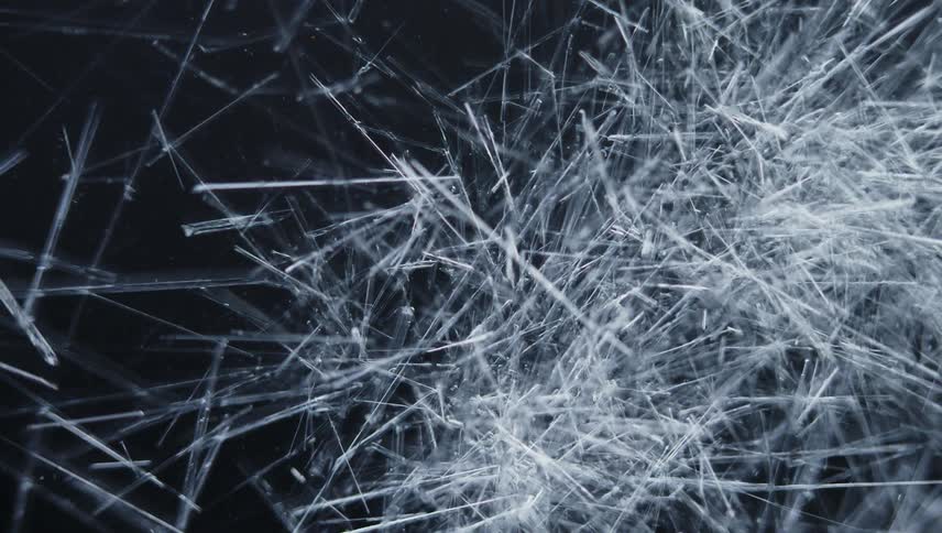 Ice crystals move and spread