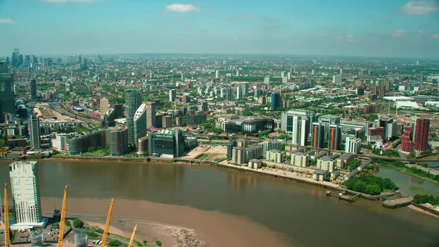 Aerial view of isle of dogs by river thames in east london