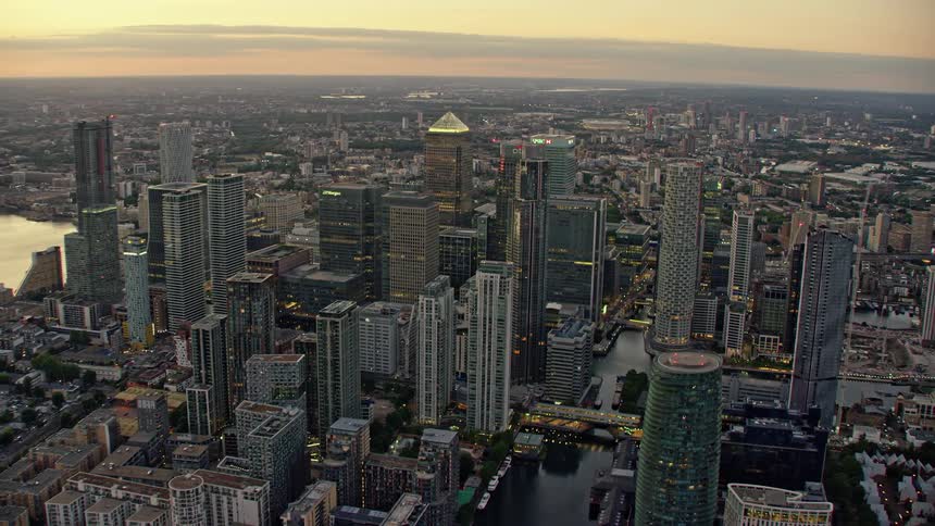 Aerial view of the skyscrapers on london skyline at evening