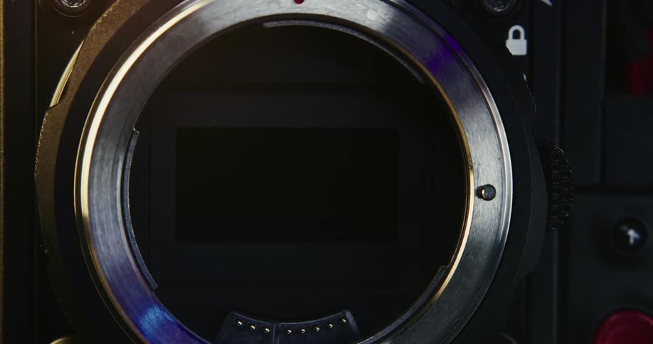 An up close of a camera lens