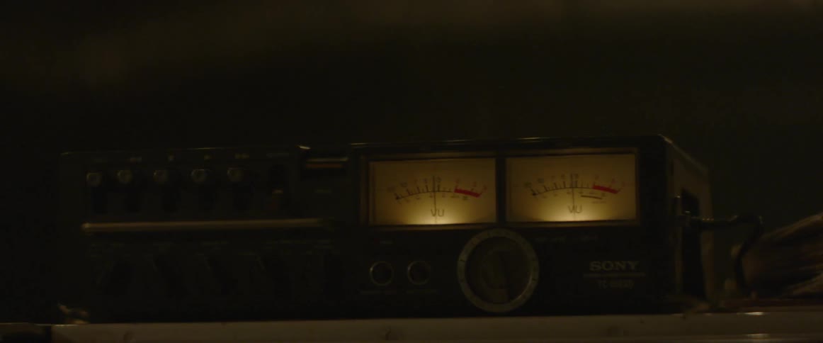 The dials on this machine are moving back and forth