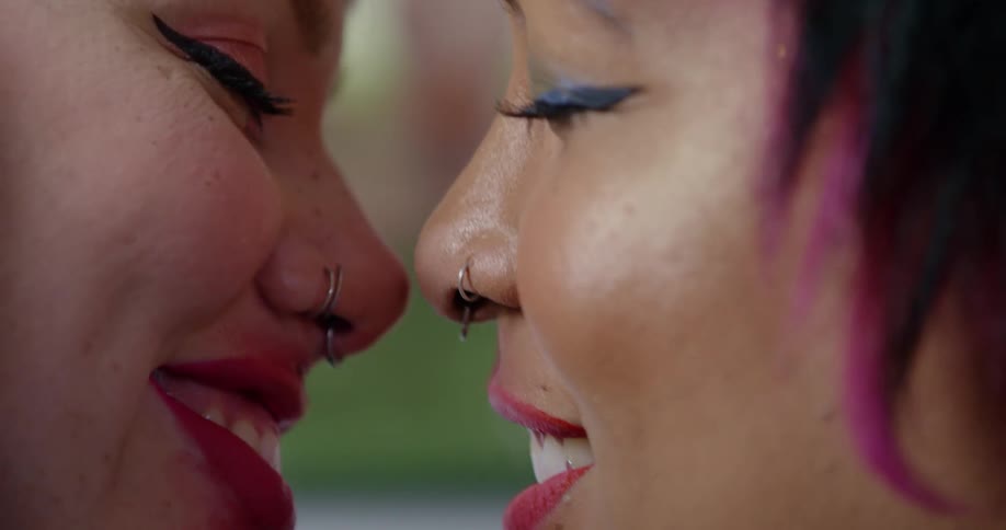 Lesbian couple kissing each other