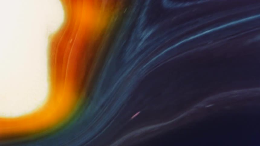 Lines stay separated by color as they swirl together