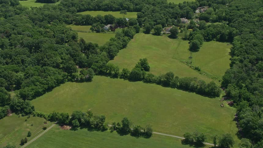 Upscale homes surround vast farmlands in Belle Mead New Jersey