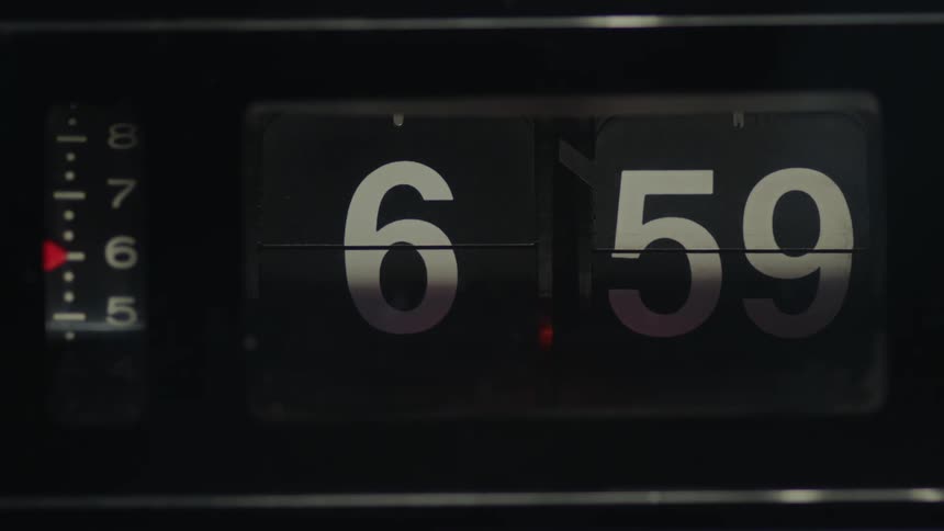 Time Transition: Flip Clock from 6:58 to 6:59