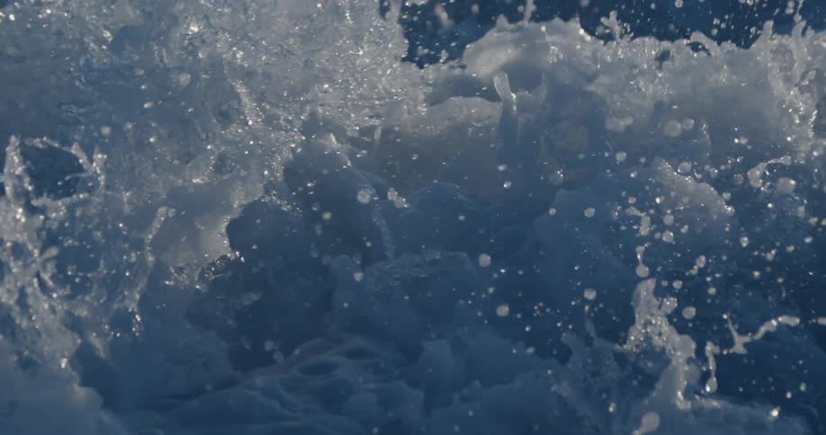 Chaotic battering sea waves