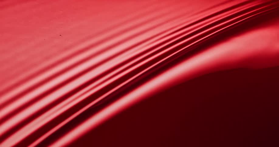 The red waves move