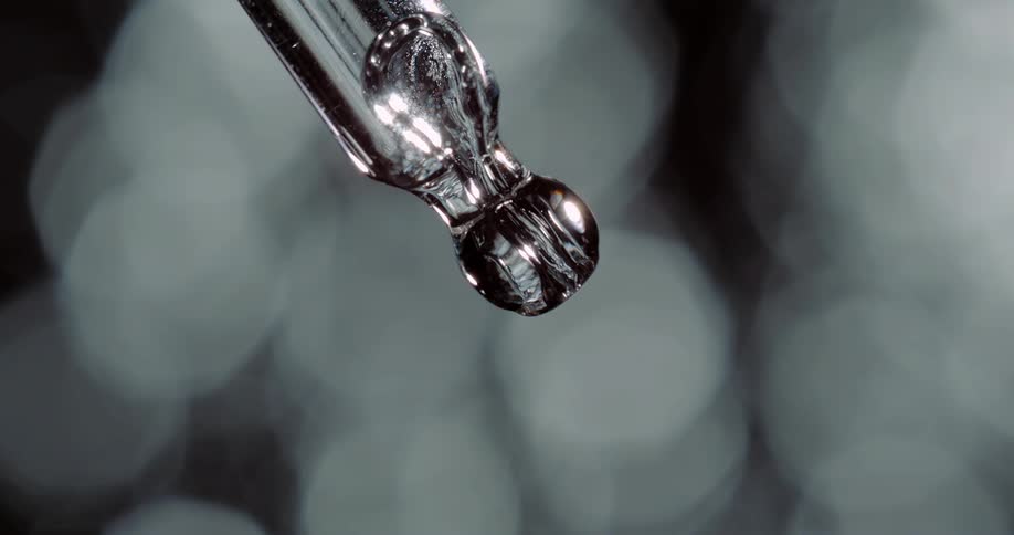 The bubbles moves up the vial
