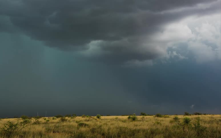 Storm clouds flowing in the sky