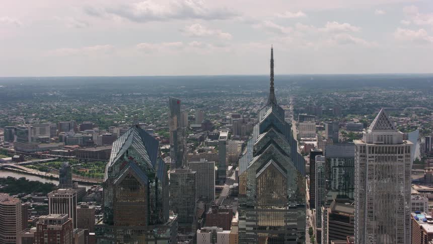 A bustling big city with an impressive display of tall tower houses
