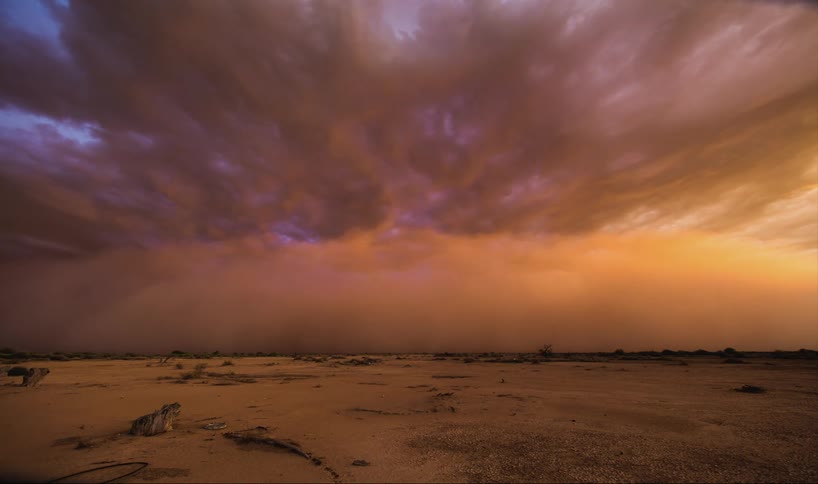 Time lapse of a huge dust storm