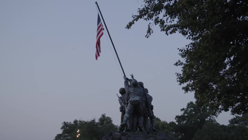 Moving toward the marine corps war memorial