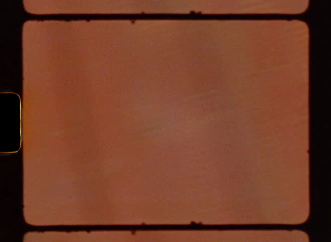 Texturedsurface with shallow grooves flows by