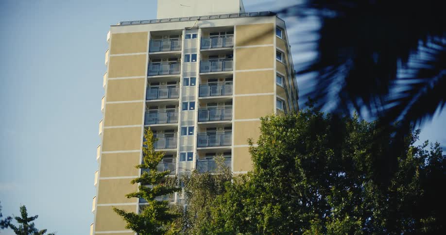 Block of flats in an urban neighbourhood in London