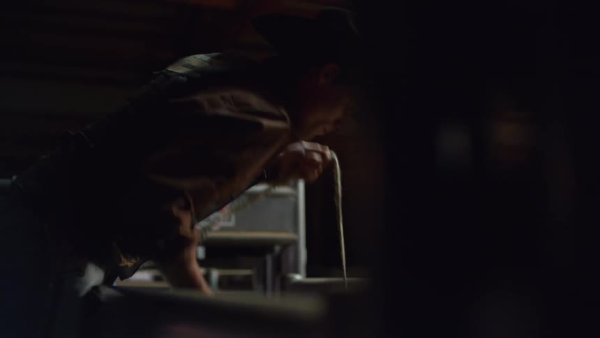 Cowboy preparing his lasso