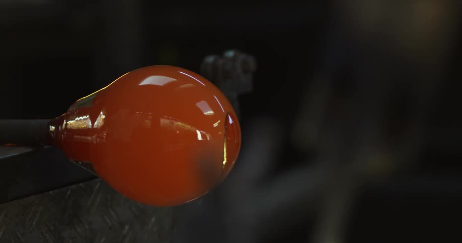 Hot glass sphere in motion