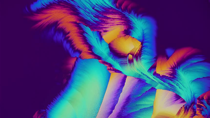 Growing crystals from salicylic acid under microscope