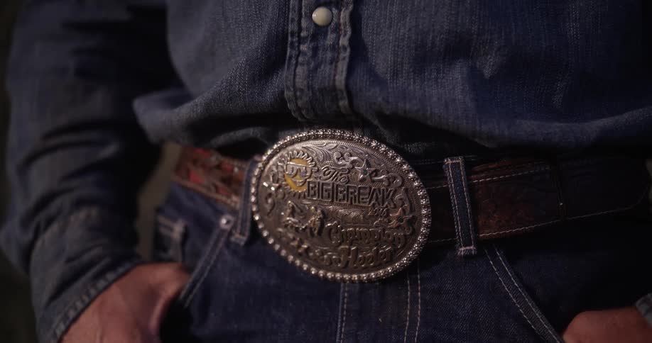 Close up of a cowboy belt buckle