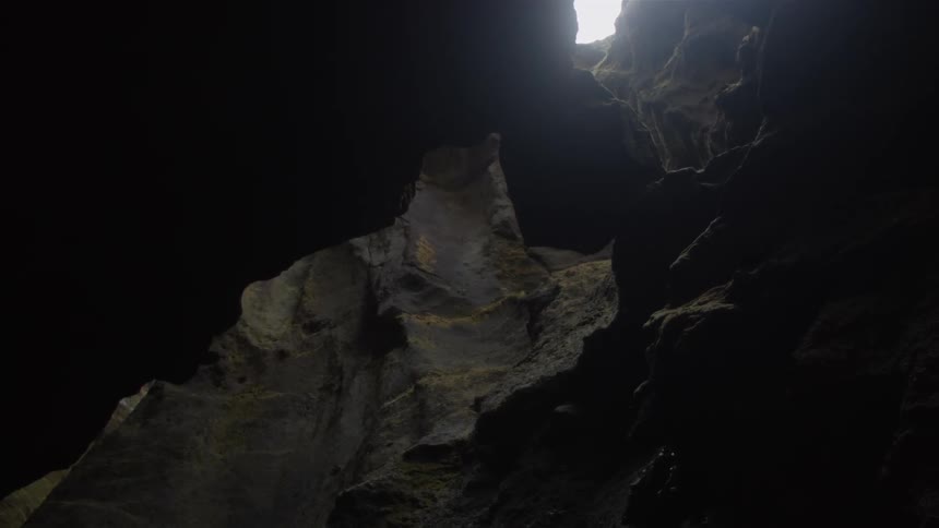 Rock formations deep in a crevice