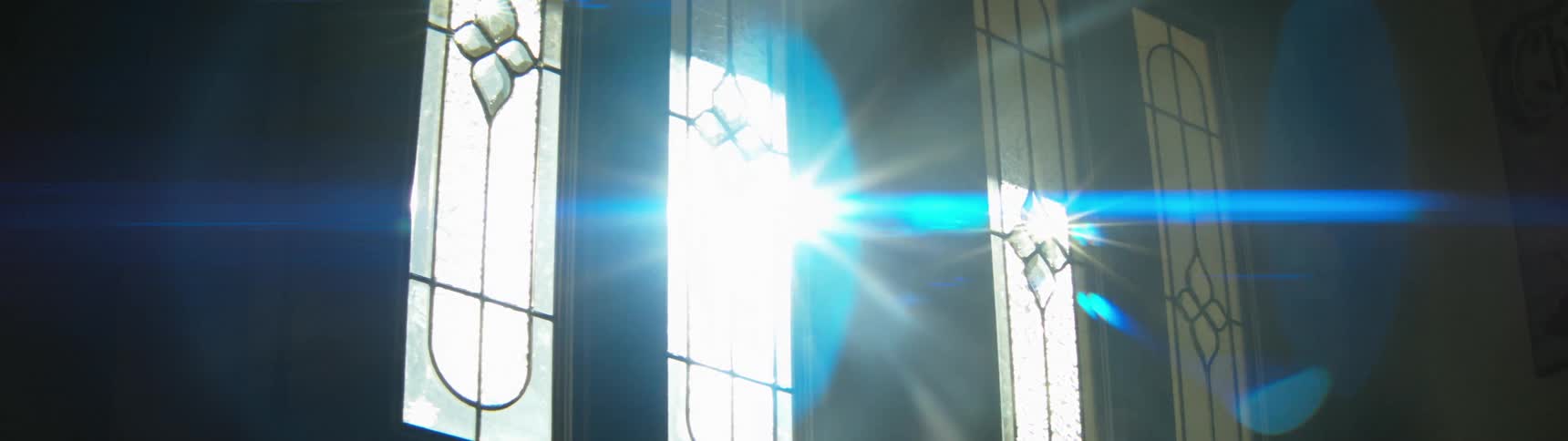The light is shining in through the windows