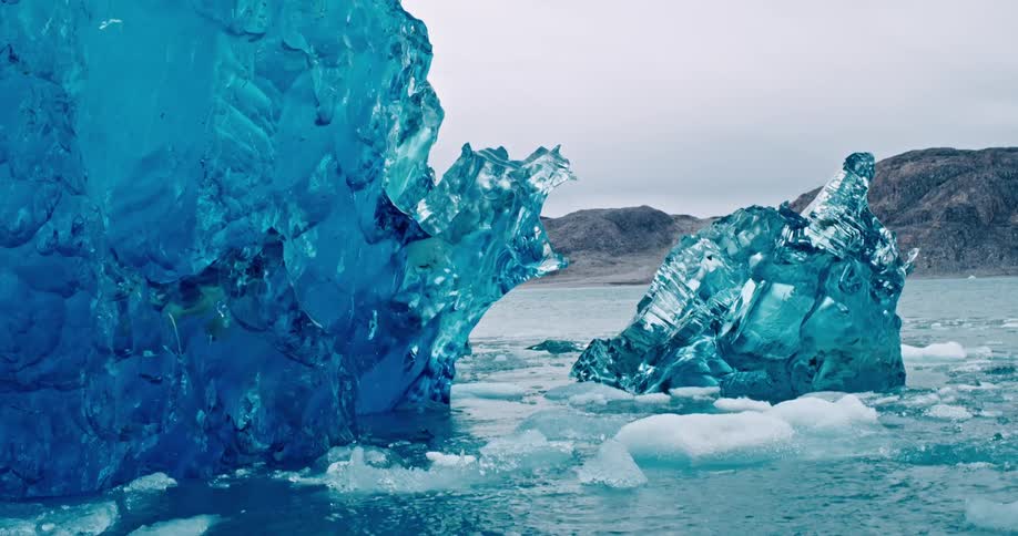 Blue Iceberg in a diamond shape