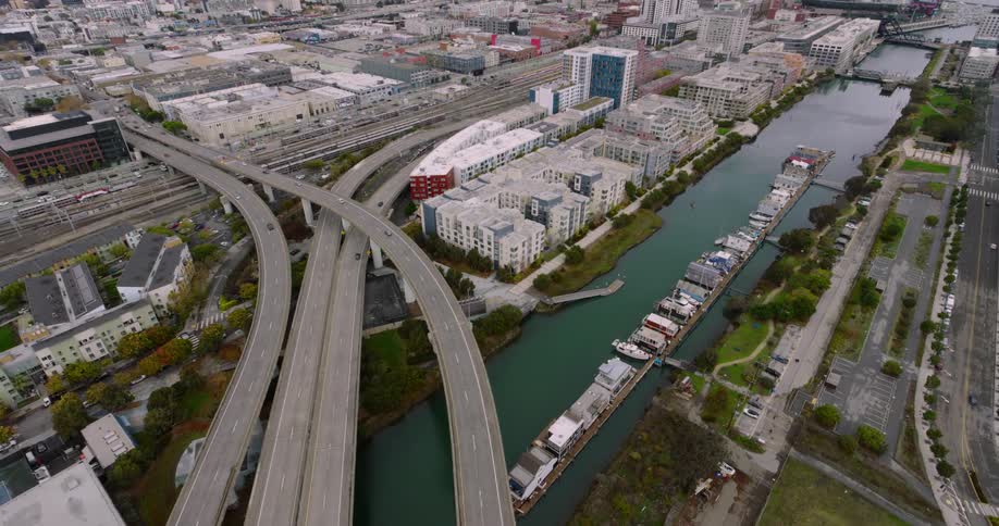 Skyline of a road bridge in the urban city