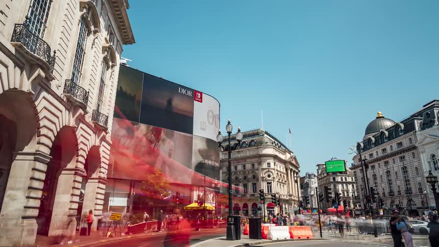 Time lapse of traffic and pedestrians in the busy london streets