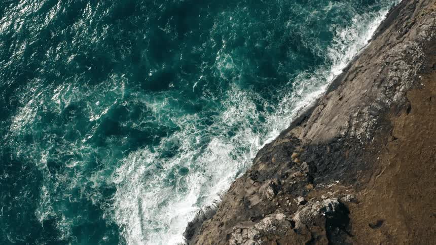A clip of a sea coastal point