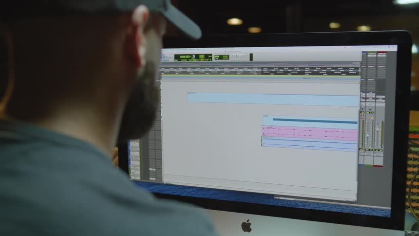 A clip of a person operating a computer