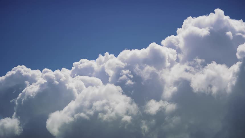 Moving clouds in timelapse