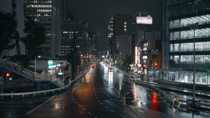 Skyline of a street in Tokyo on a rainy night