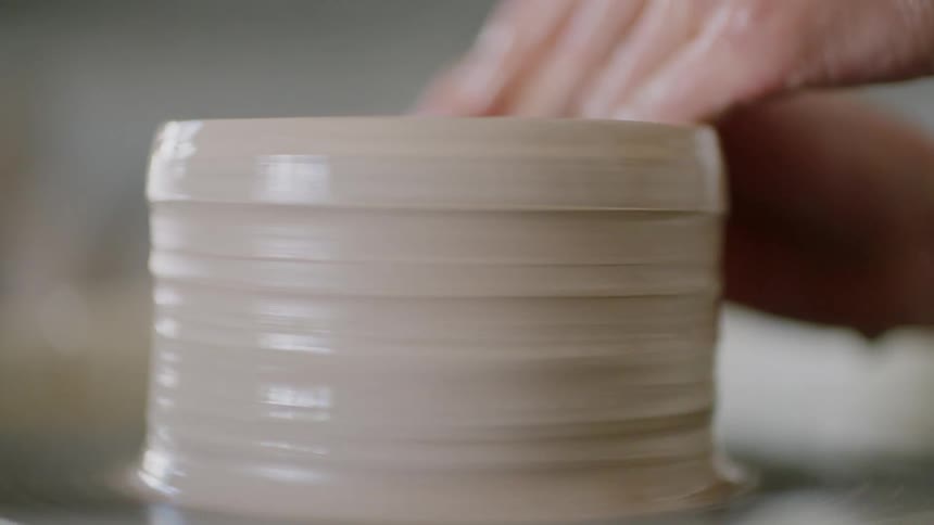 A pottery process in play