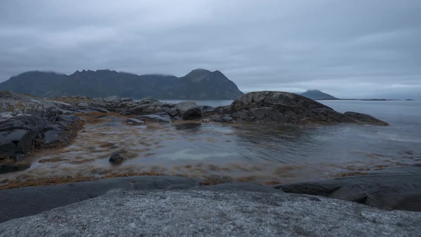 Rocky coast of a beach on a cloudy day
