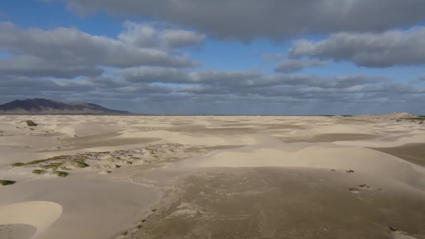 The desert goes into the distance