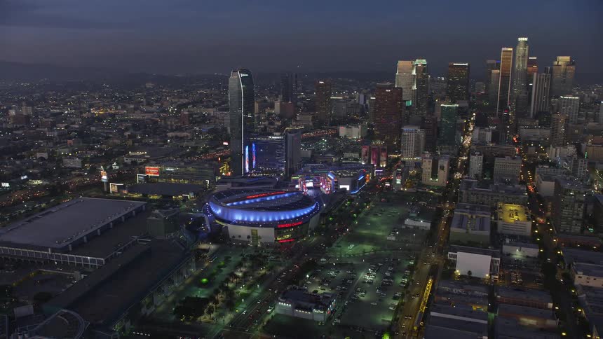 An aerial shot of los angeles at dusk