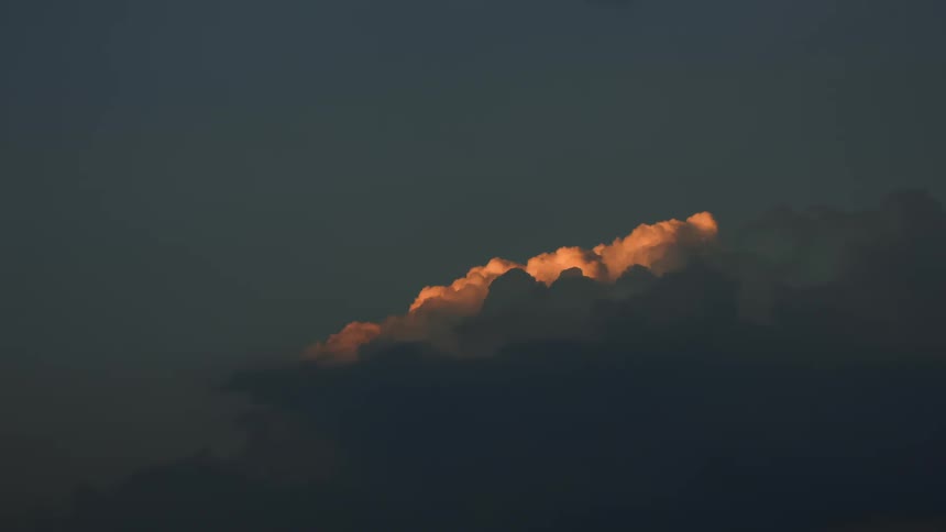 Large clouds develop in the sky