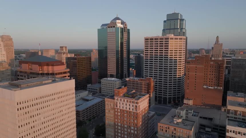 A full metropolis on a clear morning