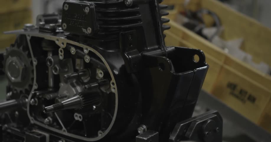 Someone is putting together an engine