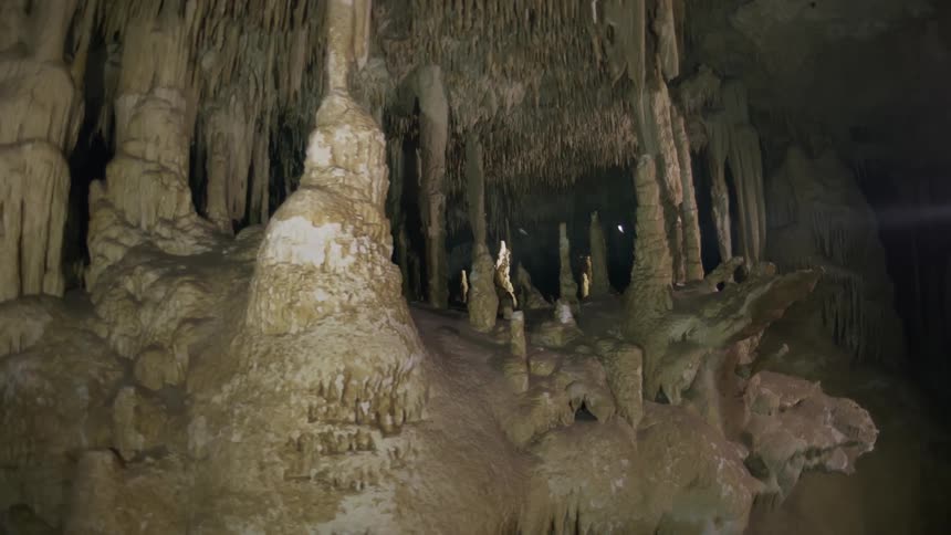Pointed cave inside the sea