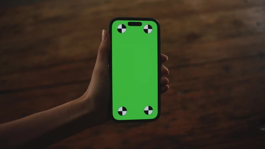Hand showing an iphone screen