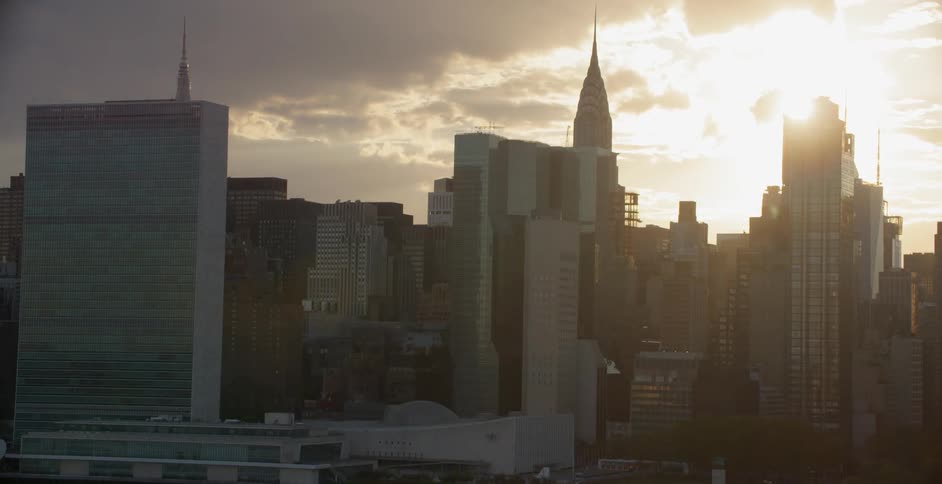 A city on a cloudy day