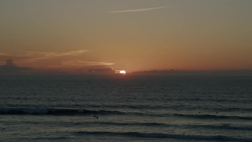 A night clip of the sea