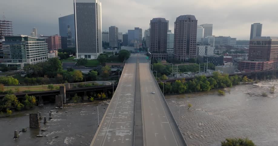 The freeway runs through the large city
