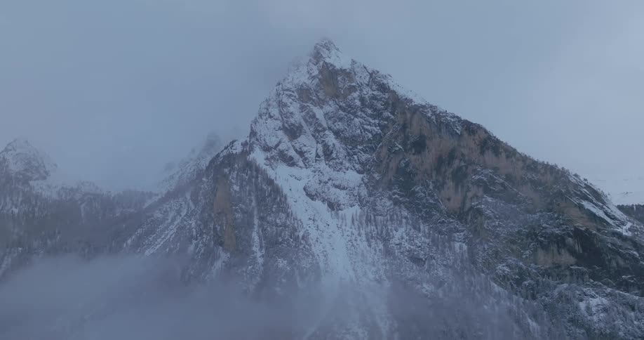A revealing clip of a mountain