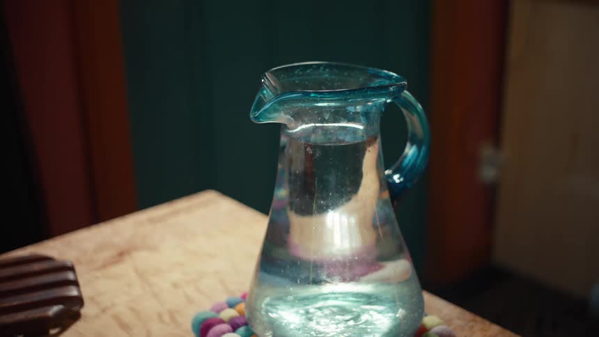 An image of a liquid water
