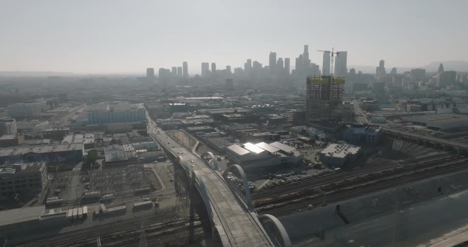 A fog covers the buildings ahead
